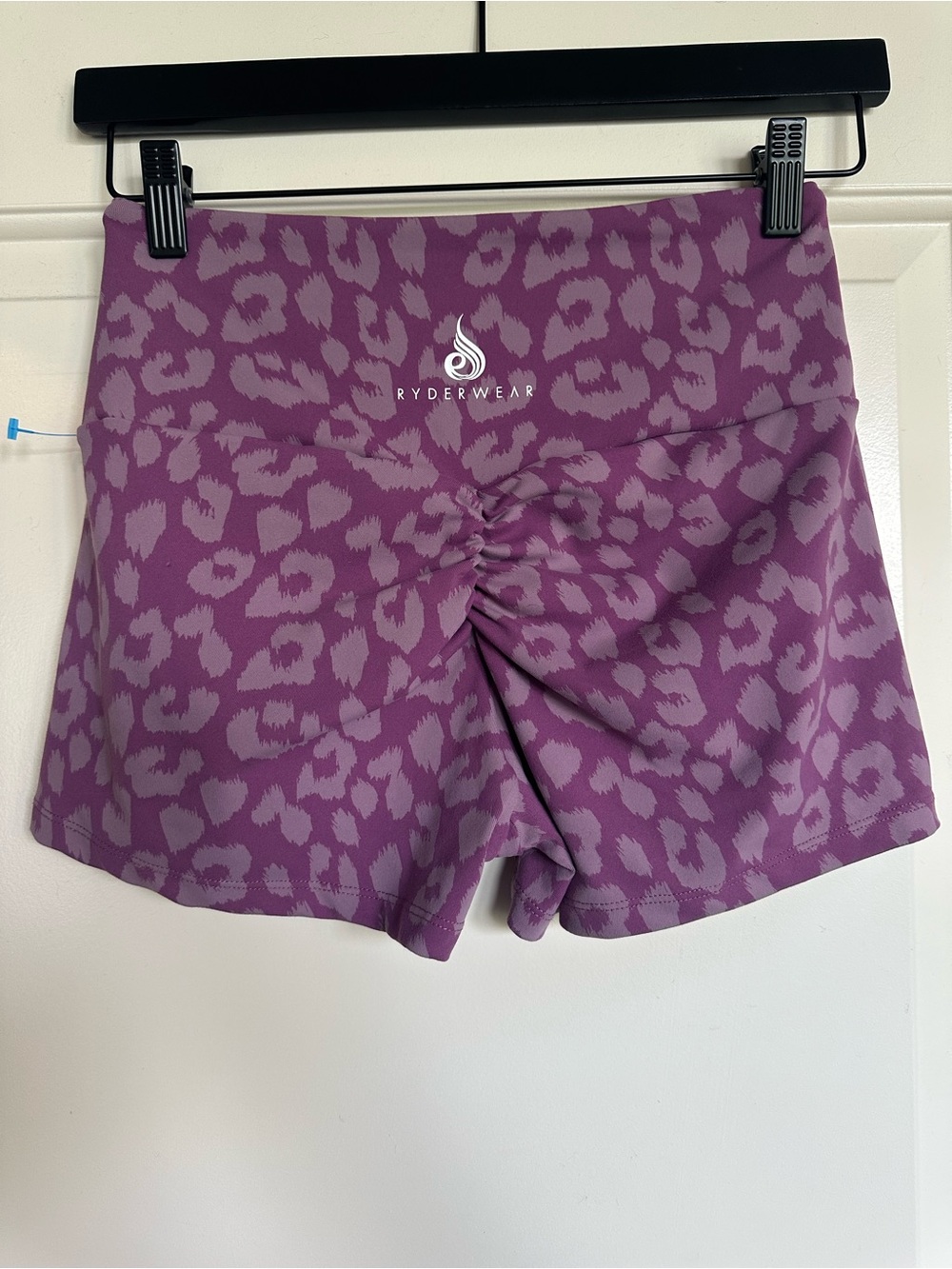 Ryderwear Scrunch Bum Shorts - Purple Leopard - High-Waist - Picture 4 of 8